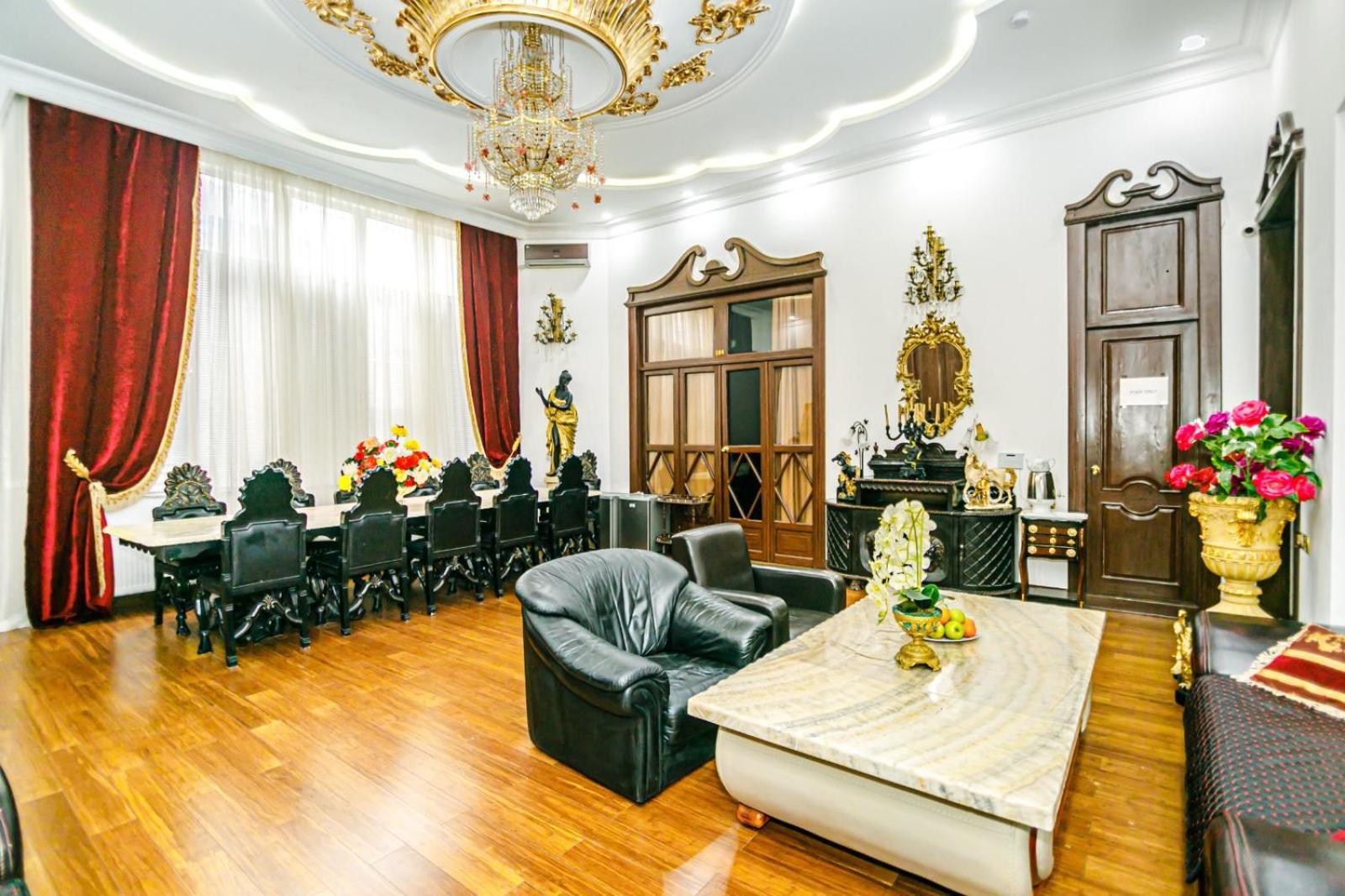 Sera Hotel Баку Экстерьер фото