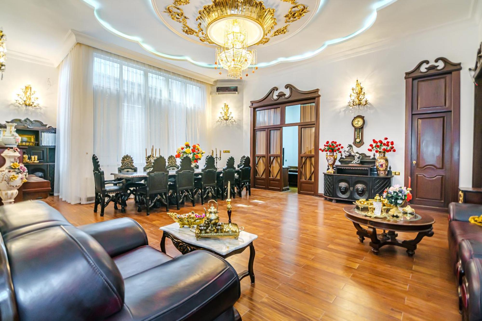 Sera Hotel Баку Экстерьер фото