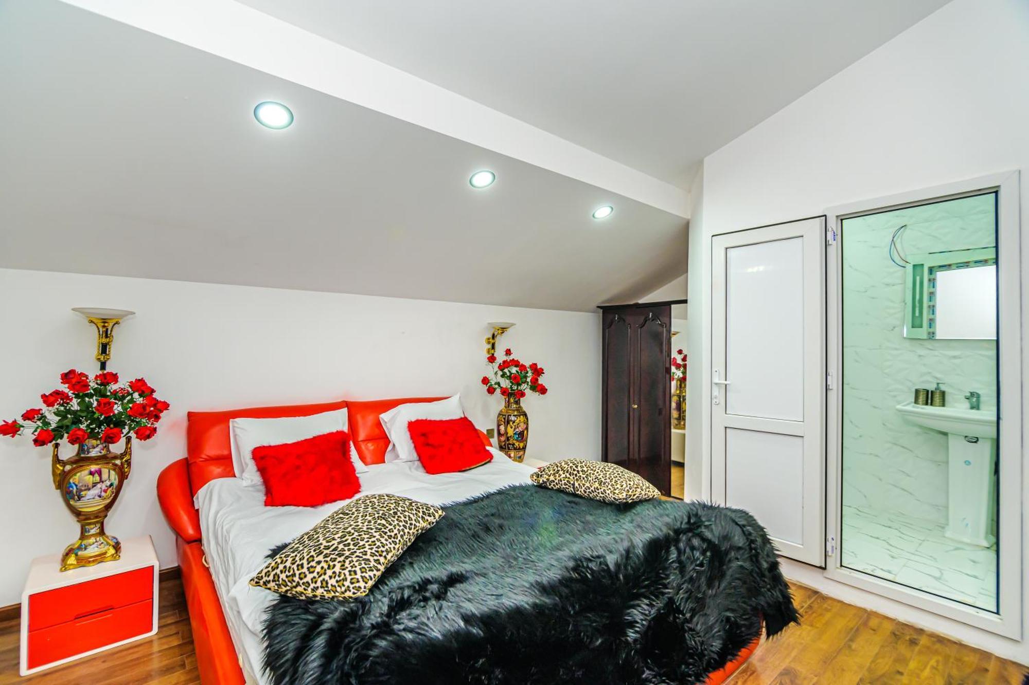 Sera Hotel Баку Экстерьер фото