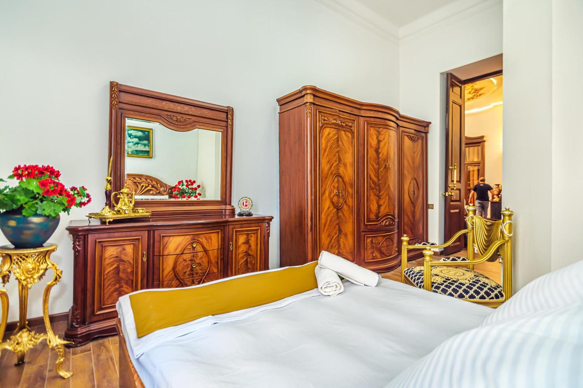 Sera Hotel Баку Экстерьер фото