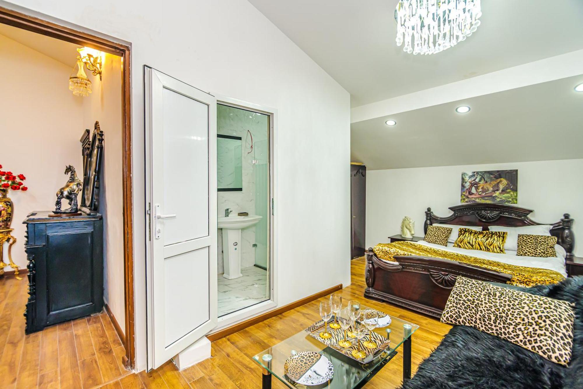 Sera Hotel Баку Экстерьер фото