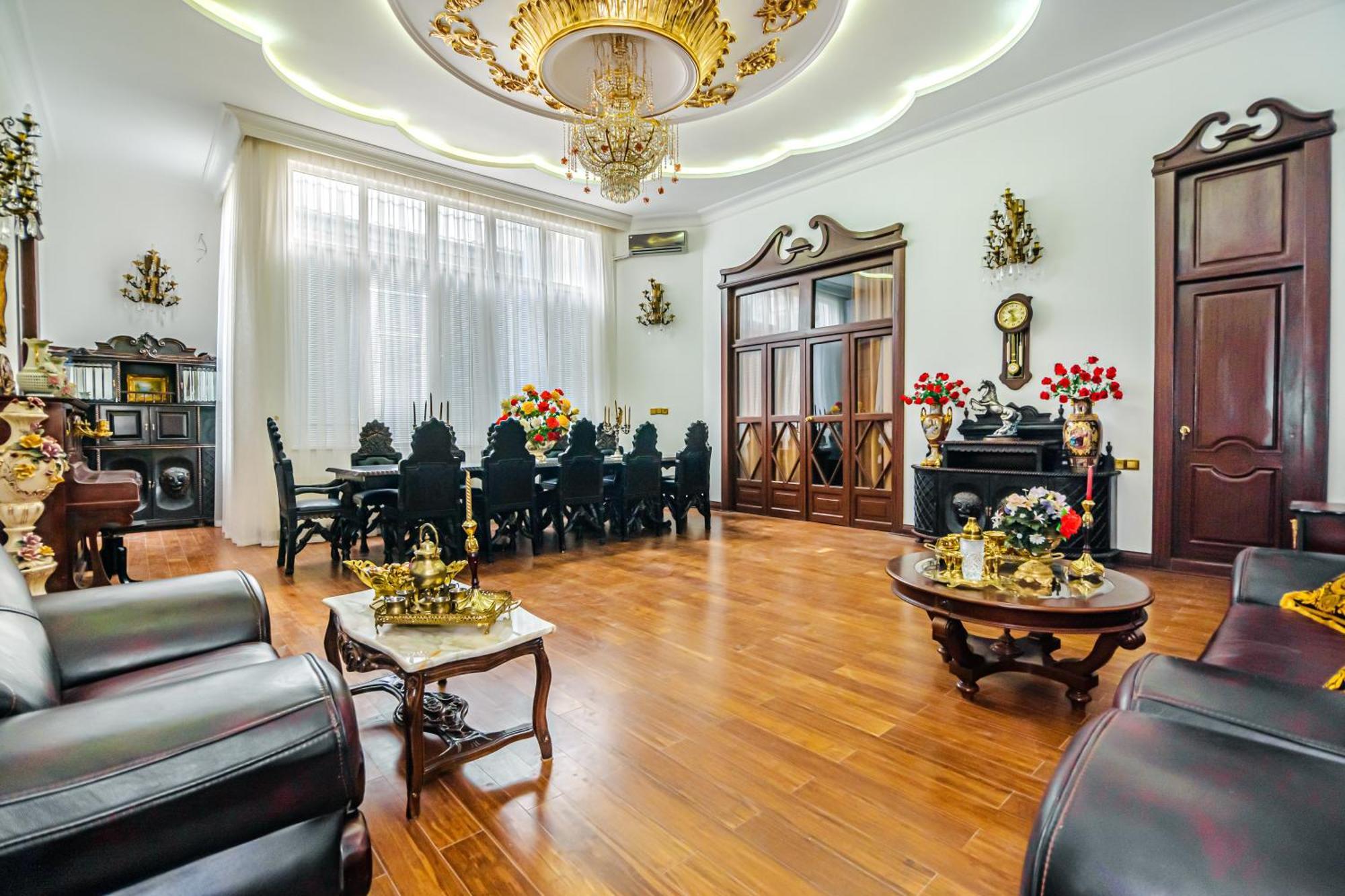 Sera Hotel Баку Экстерьер фото