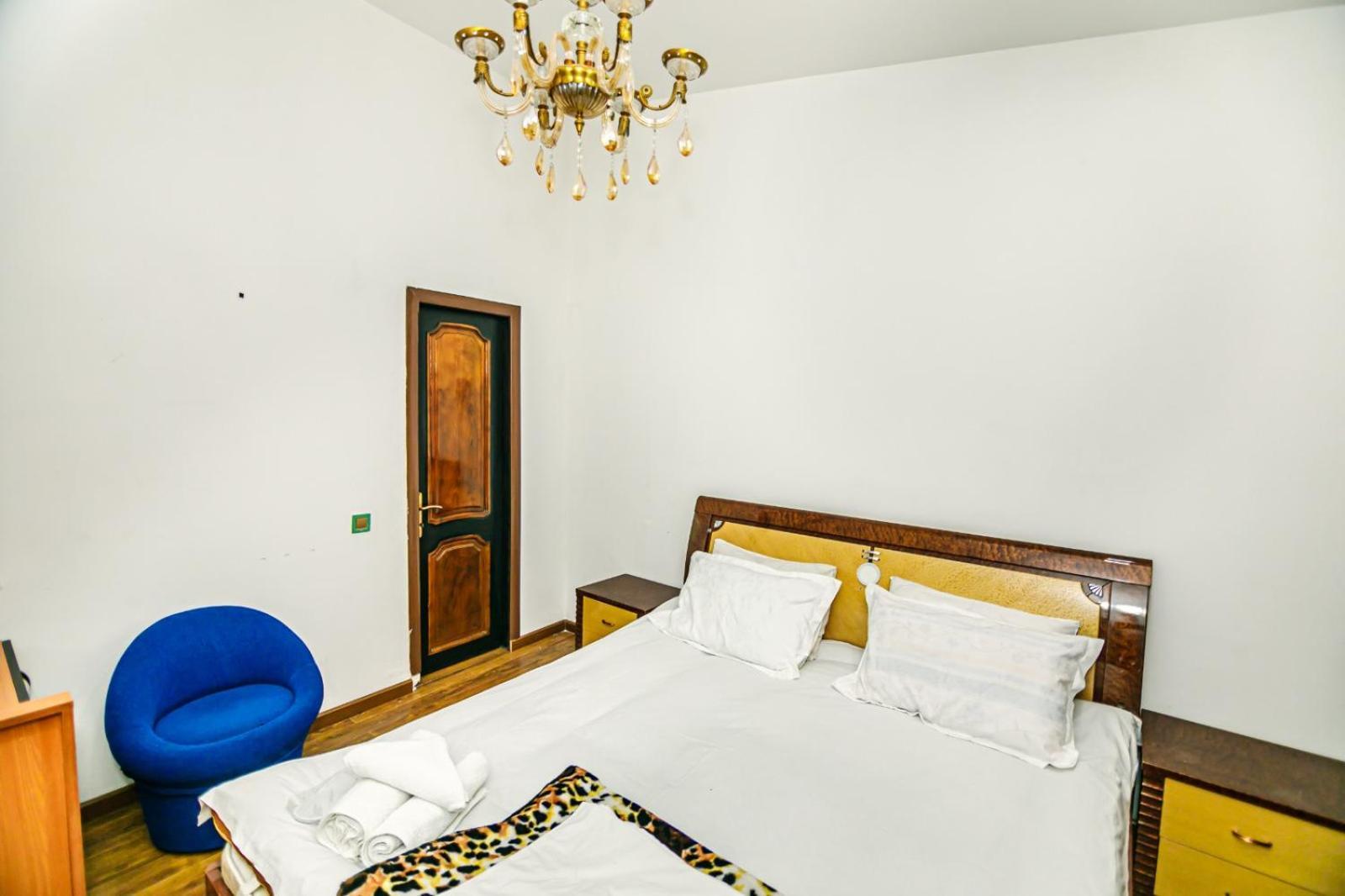 Sera Hotel Баку Экстерьер фото